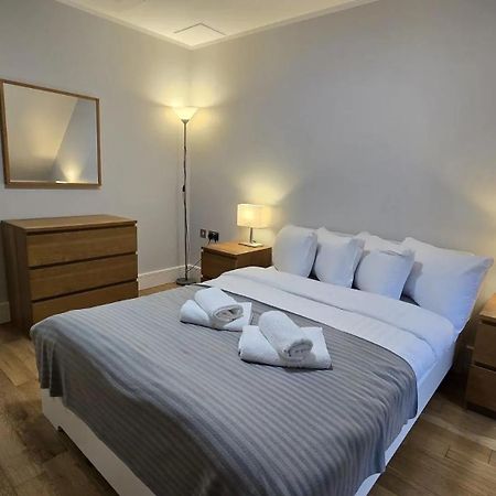 Westciti Chatsworth Road Apartments Кройдон Экстерьер фото