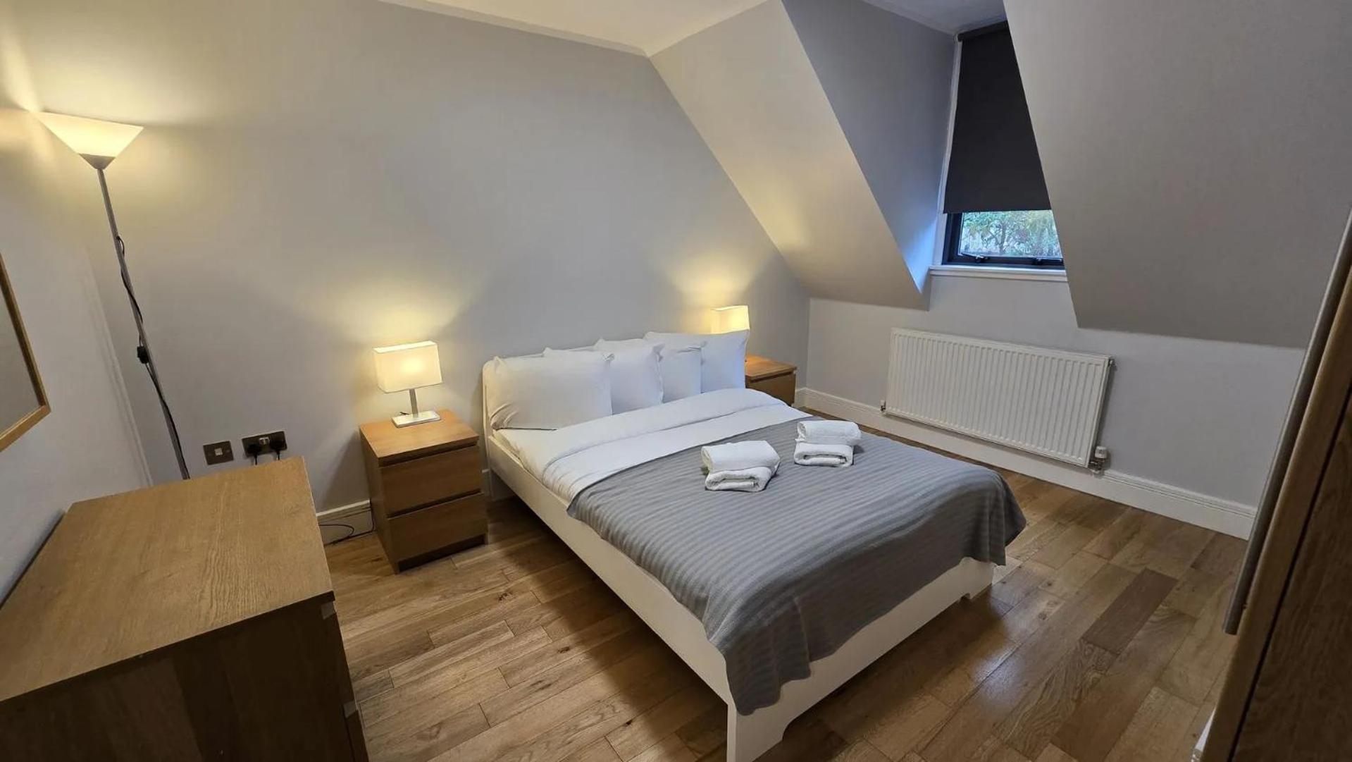 Westciti Chatsworth Road Apartments Кройдон Экстерьер фото