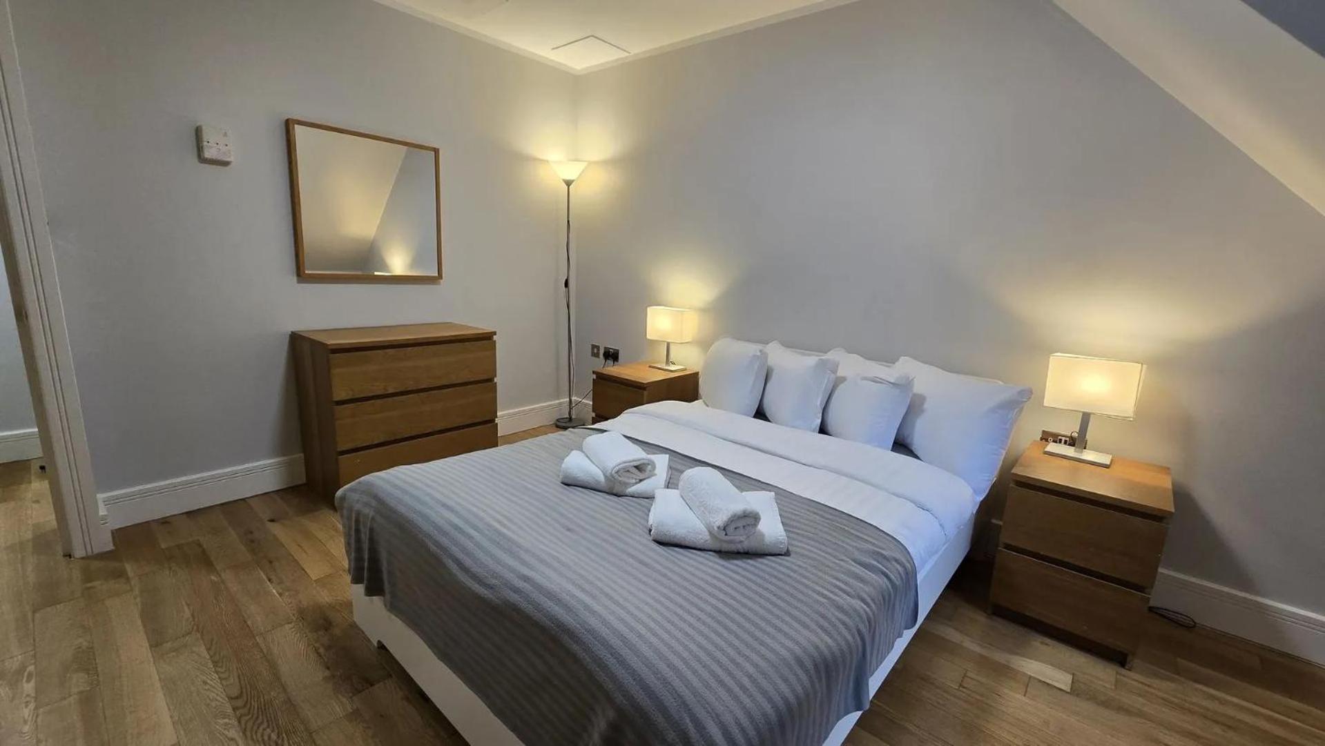 Westciti Chatsworth Road Apartments Кройдон Экстерьер фото