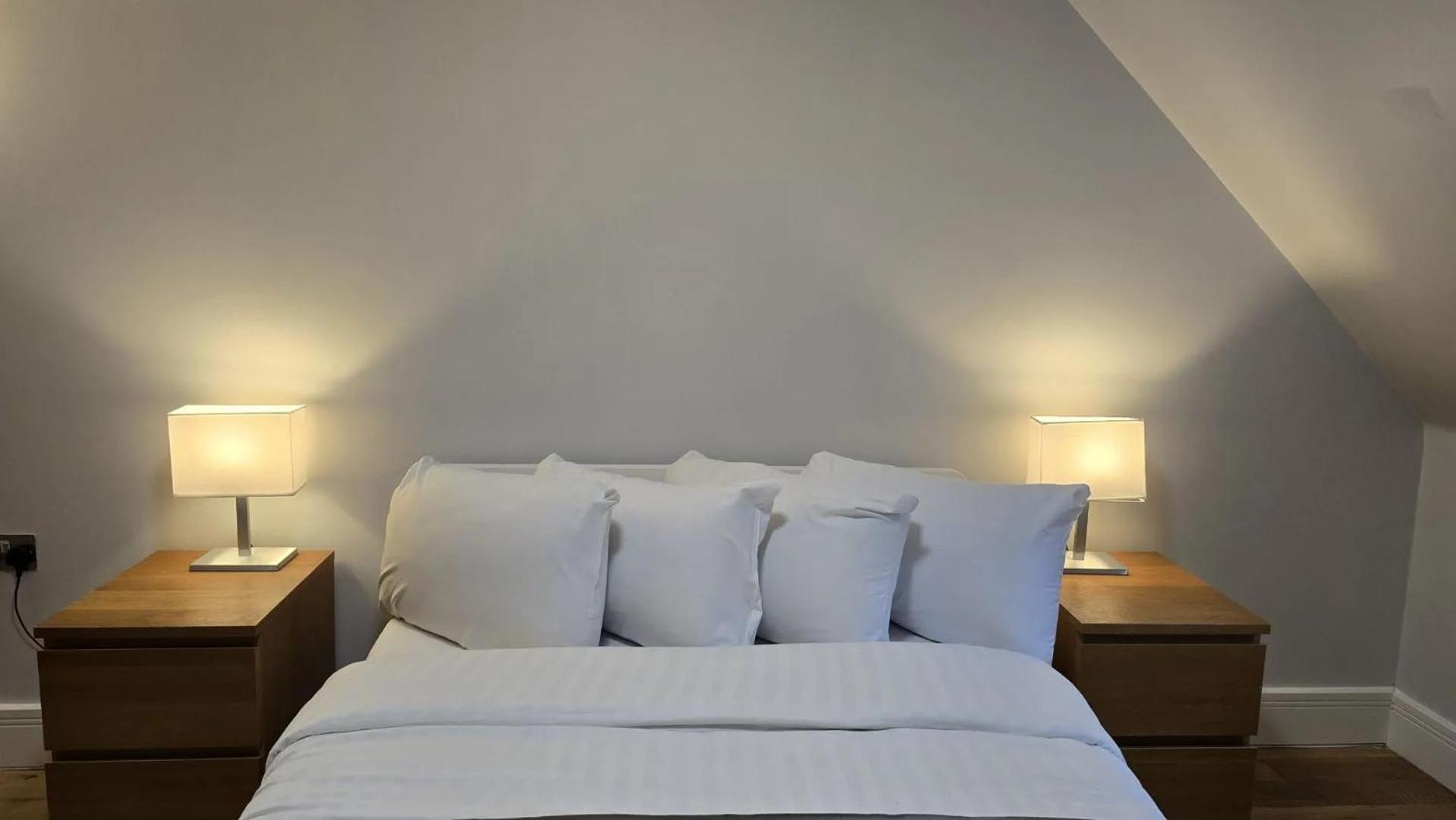 Westciti Chatsworth Road Apartments Кройдон Экстерьер фото